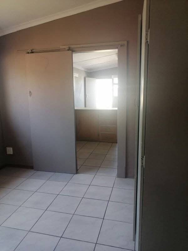 To Let 1 Bedroom Property for Rent in Top Town Eastern Cape